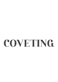 Logo du magazine Coveting article de presse pour la marque de tapis de sport Hercule Studio