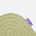Mini tapis de sol pad de confort de la marque hercule studio modèle galé couleur pistache packshot zoomé