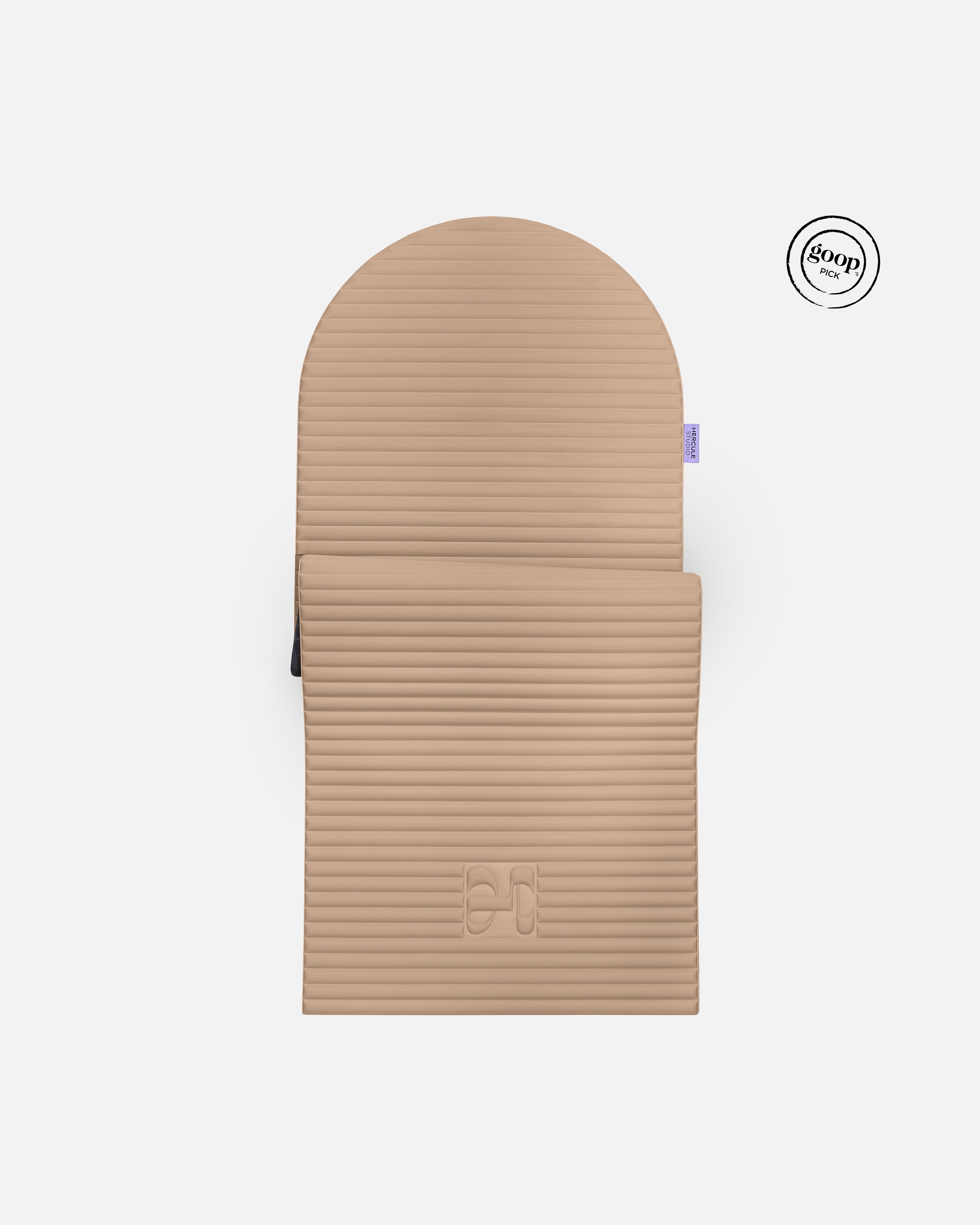 Tapis de sol pour le fitness le yoga et le pilates de la marque hercule studio modèle archy couleur dune packshot semi déplié