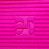 Tapis de sol pour le fitness le yoga et le pilates en cachemire de la marque hercule studio en collaboration édition limitée avec from future modèle archy couleur rose packshot zoom logo embossé