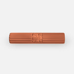 Tapis de sol pour le fitness le yoga et le pilates de la marque hercule studio modèle archy couleur terre cuite packshot roulé