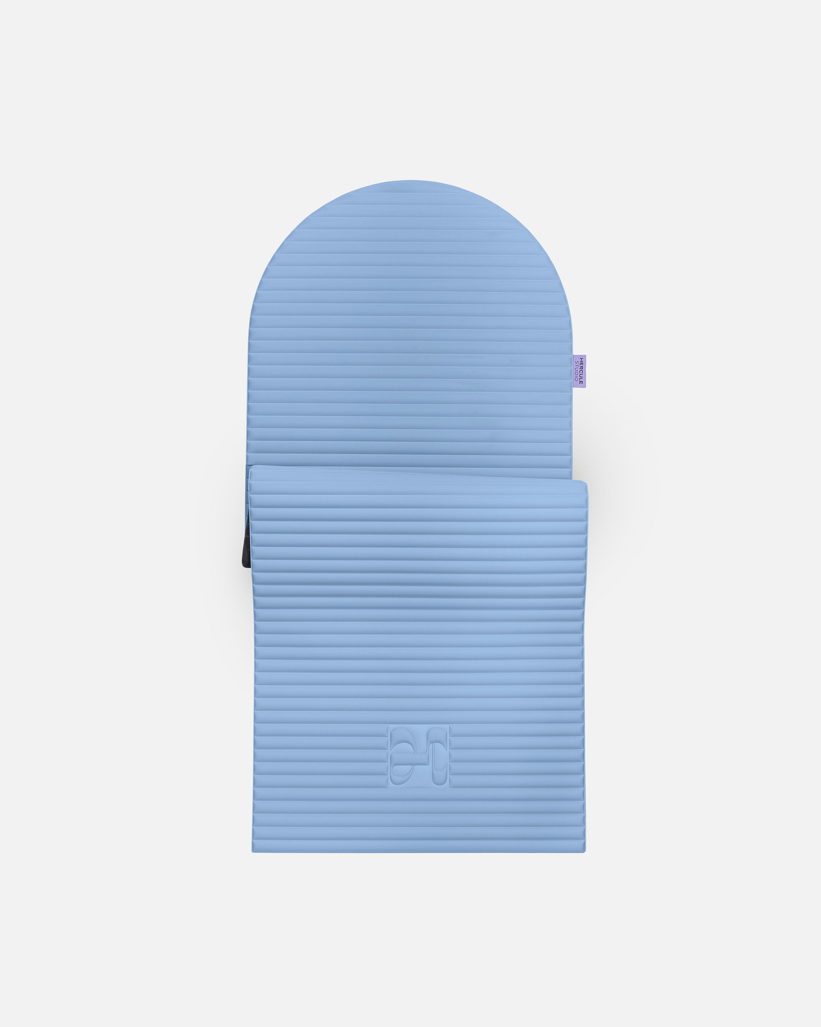 Tapis de sol pour le fitness le yoga et le pilates de la marque hercule studio modèle archy couleur blue jean packshot semi déplié