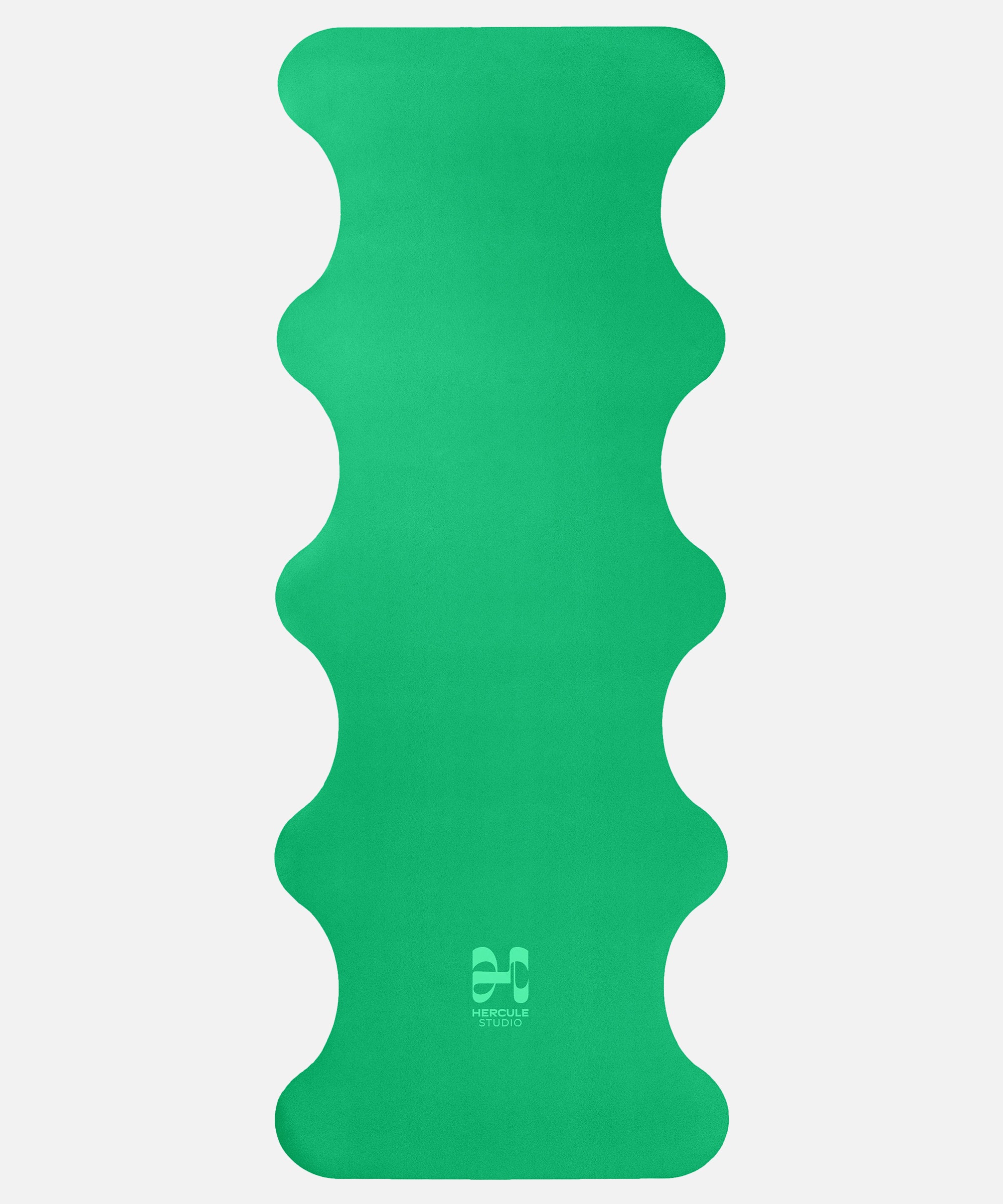 Hercule Studio Golf Green yoga mat unrolled, natural rubber PVC-free with wavy edges, strong grip for yoga practice