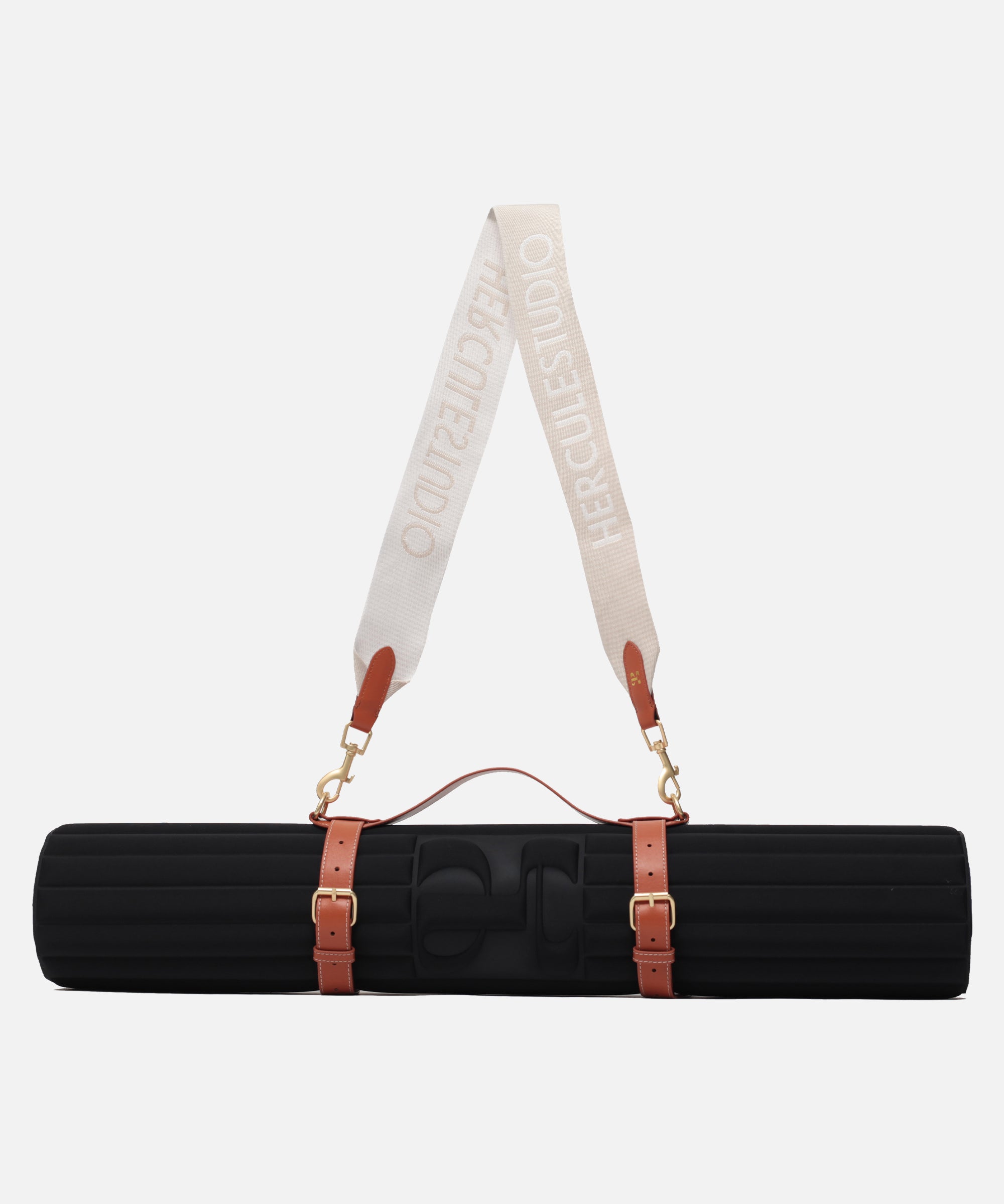 Soca Carrying strap for the Hercule Studio exercise mat, a stylish accessory for yoga, fitness, or Pilates mats, available in beige and camel